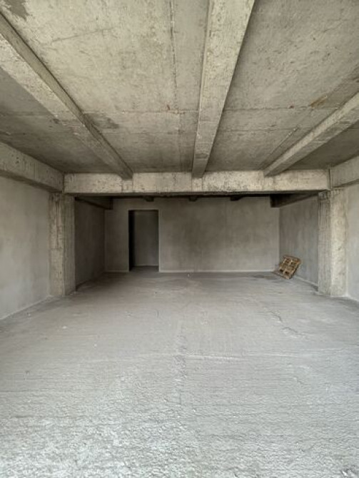 Продаю Офис 85 м², Без ремонта, Без мебели, Бизнес центр, 10 этаж Бишкек - сүрөт 3