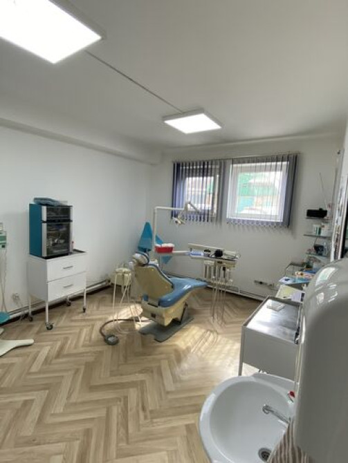 Срочно продаю 2-х комн. цокольное помещение 45кв.м. • Отличная Bishkek - photo 2