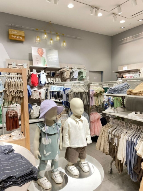 Продаю Бутик В торговом центре, 43 м², 5 этаж Бишкек - сүрөт 1