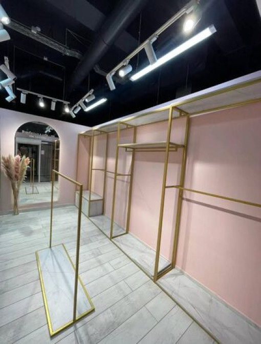 Продаю Бутик 14 м², 3 этаж Bishkek - photo 2