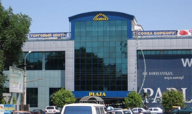 Продаю Бутик В торговом центре, 20 м², 2 этаж Бишкек - изображение 1