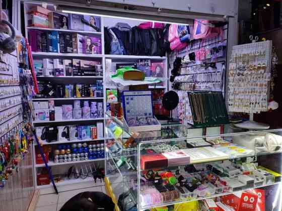 Продаю Бутик В торговом центре, 4 м², 1 этаж Бишкек