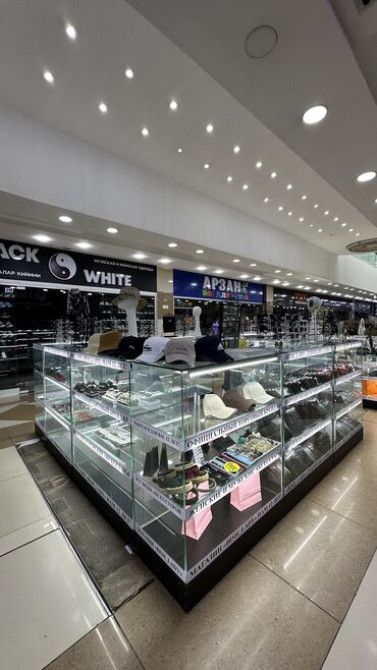 Продаю Бутик В торговом центре, 10 м², 2 этаж Бишкек - сүрөт 4