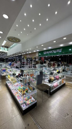 Продаю Бутик Островок в ТЦ, 8 м², 2 этаж Бишкек - изображение 6