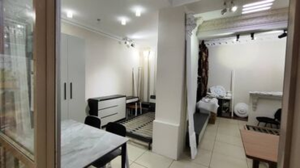 Продаю Бутик В торговом центре, 40 м², 3 этаж Бишкек - сүрөт 3