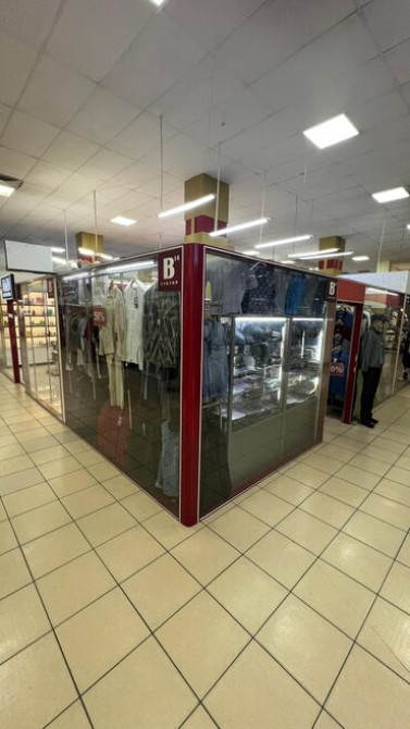 Продаю Бутик В торговом центре, 18 м², 1 этаж Бишкек - сүрөт 1