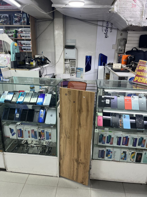 Продаю Бутик В торговом центре, 5 м² Бишкек - сүрөт 1