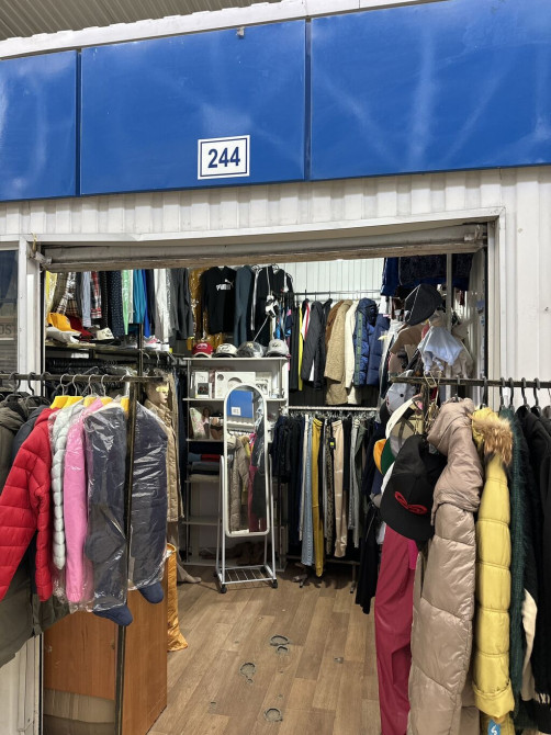 Продаю Бутик 9 м², 2 этаж Бишкек - сүрөт 1