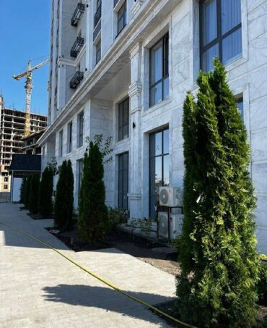 Срочно продается коммерческих помещение 35м2 по первой линии в ART Бишкек - сүрөт 3