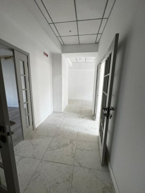 Продаю КОММЕРЧЕСКОЕ помещение ????Адрес: Баха/Магистраль ????️Серия: элитка Бишкек - сүрөт 4