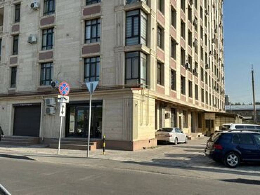 Коммерческое помещение, 270 кв.м. в ЖК 