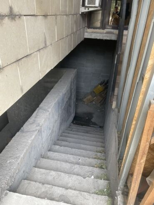 Предлагается для продажи просторное подвальное помещение 130кв2 Бишкек - сүрөт 2