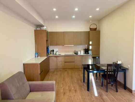 2 комнаты, 94 м², Элитка, 5 этаж, Евроремонт Бишкек