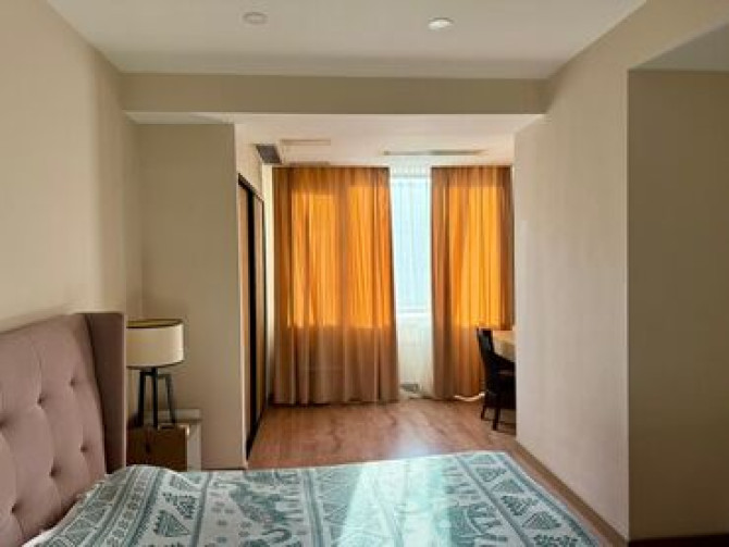 2 комнаты, 94 м², Элитка, 5 этаж, Евроремонт Бишкек - изображение 4