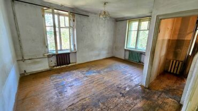 1 комната, 30 м², Сталинка, 3 этаж, Старый ремонт Бишкек - изображение 1
