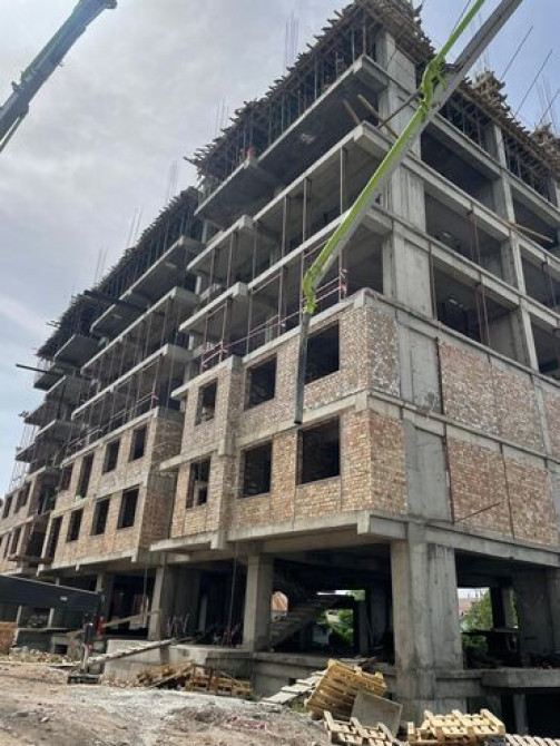 1 комната, 45 м², Элитка, 9 этаж, ПСО (под самоотделку) Бишкек - изображение 1