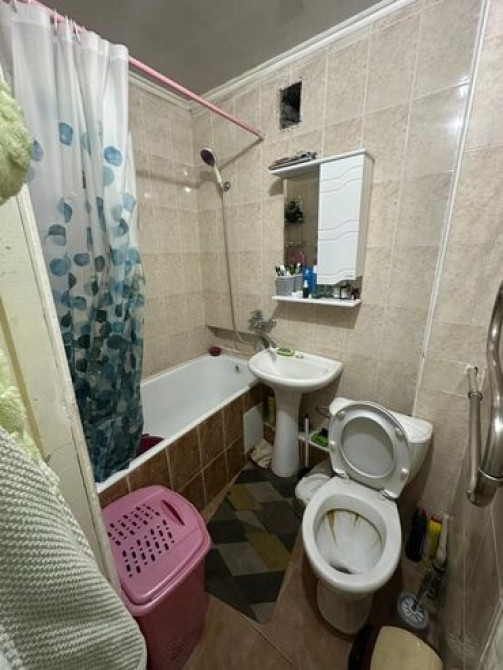 2 комнаты, 4 м², Индивидуалка, 5 этаж, Косметический ремонт Бишкек - изображение 3