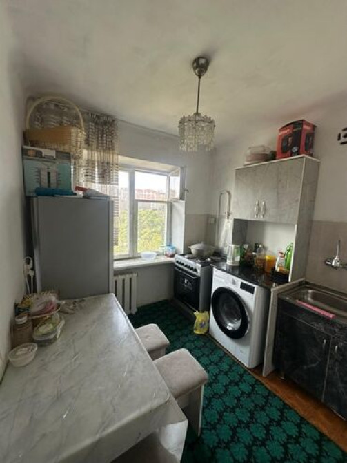 2 комнаты, 4 м², Индивидуалка, 5 этаж, Косметический ремонт Бишкек - изображение 1