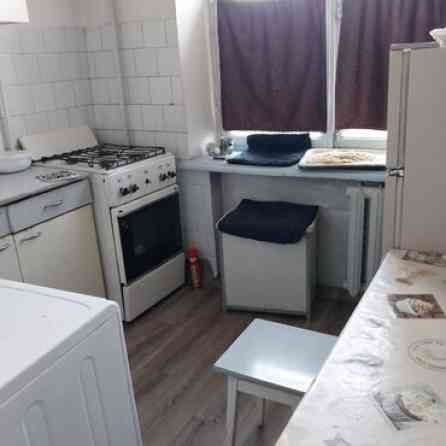 2 комнаты, 50 м², Индивидуалка, 3 этаж, Косметический ремонт Бишкек