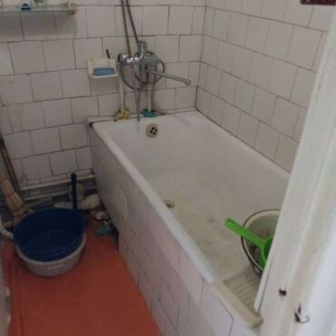 2 комнаты, 50 м², Индивидуалка, 3 этаж, Косметический ремонт Бишкек - изображение 4