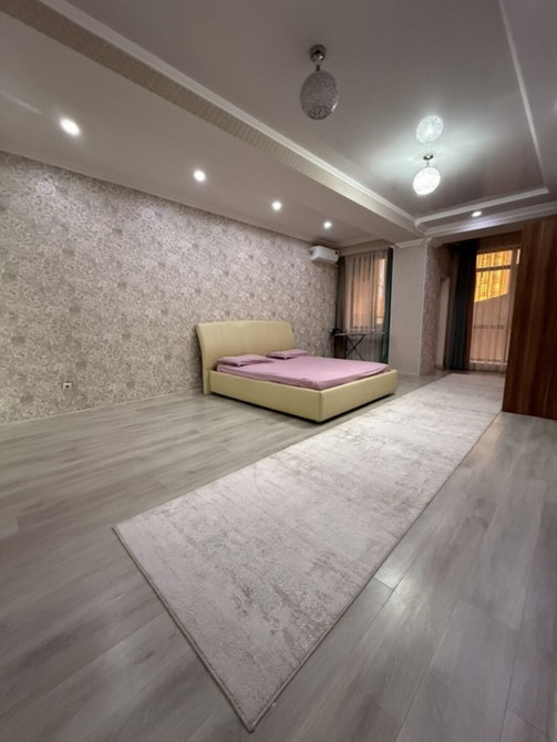 3 комнаты, 117 м², Элитка, 6 этаж, Евроремонт Бишкек - изображение 1