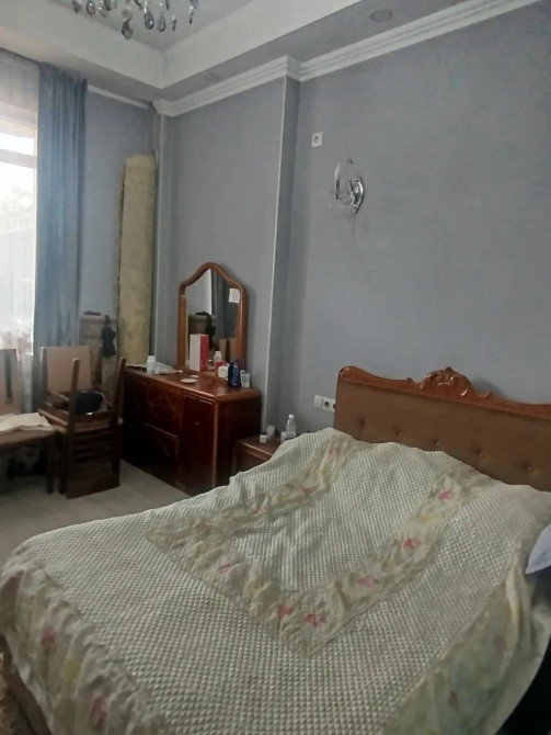 2 комнаты, 58 м², Индивидуалка, 1 этаж, Евроремонт Бишкек - изображение 1