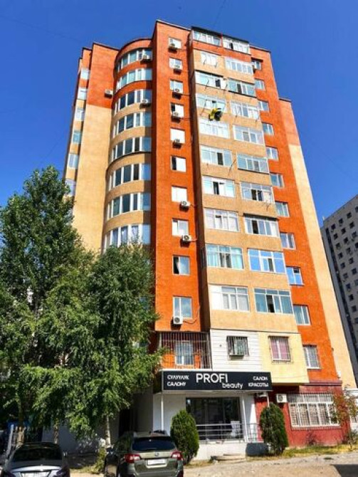 1 комната, 40 м², Индивидуалка, 10 этаж, Евроремонт Бишкек - сүрөт 1