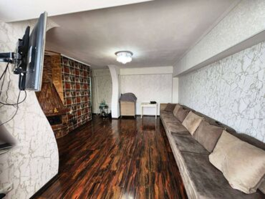 1 комната, 45 м², Индивидуалка, 6 этаж, Евроремонт Бишкек - изображение 4