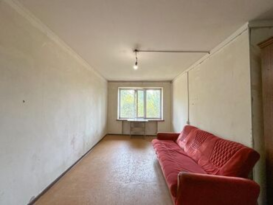 2 комнаты, 41 м², Индивидуалка, 1 этаж, Старый ремонт Bishkek - photo 3