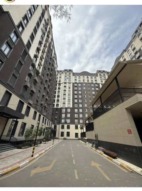 3 комнаты, 86 м², Элитка, 15 этаж, Евроремонт Бишкек - изображение 1