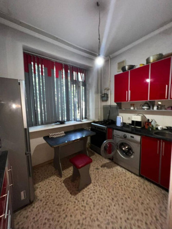 2 комнаты, 57 м², 2 этаж, Евроремонт Бишкек - изображение 1