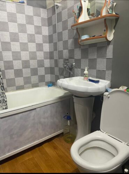 2 комнаты, 4 м², Индивидуалка, 3 этаж, Косметический ремонт Бишкек - изображение 5