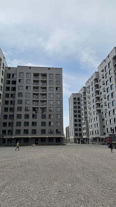 1 комната, 40 м², Элитка, 3 этаж, ПСО (под самоотделку) Бишкек - изображение 1