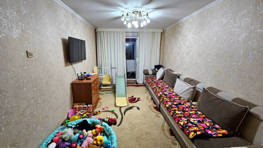 3 комнаты, 62 м², 104 серия, 1 этаж, Евроремонт Бишкек - сүрөт 1