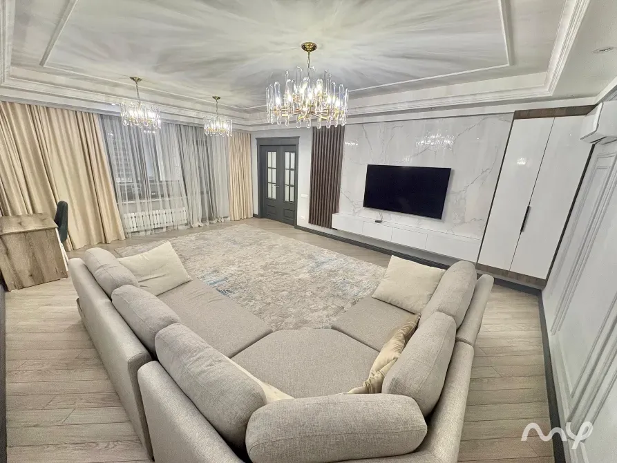 Сдаю 3-комн. элитку 115 м2 в ЖК "Триумф Стиль" на Боконбаева/Тыныстанова Бишкек - изображение 1