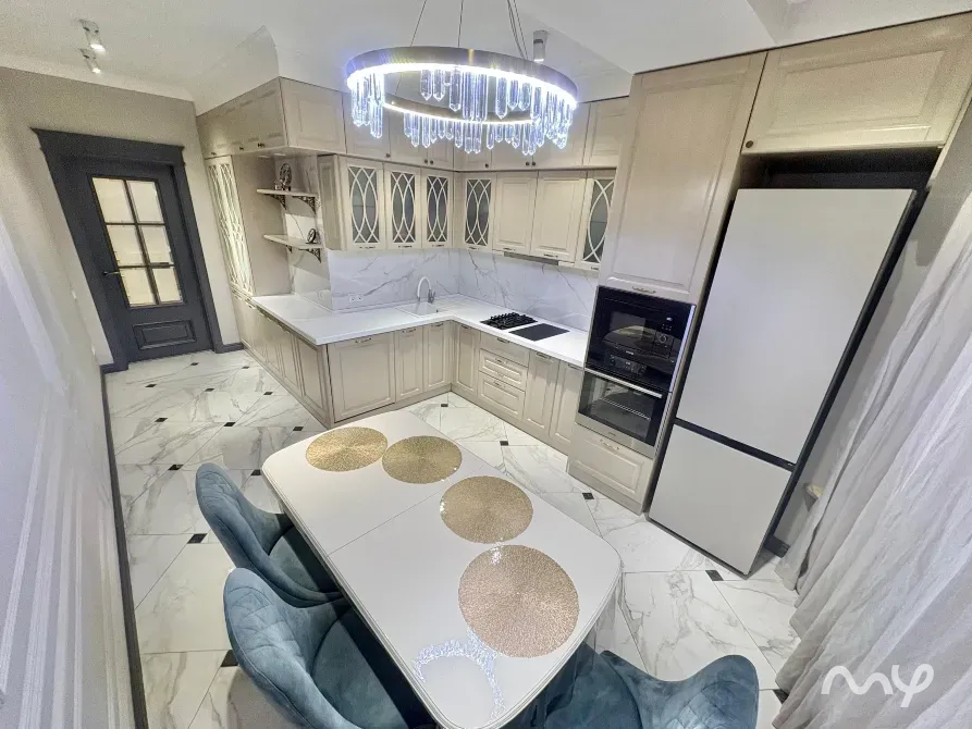 Сдаю 3-комн. элитку 115 м2 в ЖК "Триумф Стиль" на Боконбаева/Тыныстанова Бишкек - изображение 2