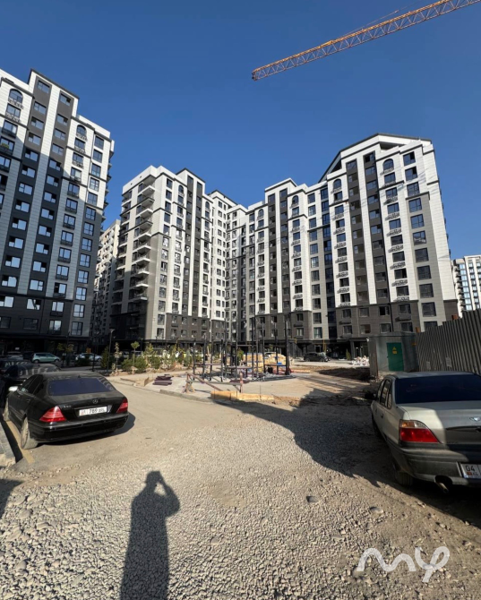 Продам 2 ком кв студию, район Токомбаева/Байтик-Баатыра Бишкек - изображение 1