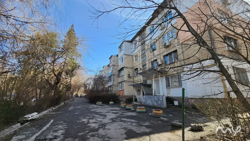 Желаете купить квартиру для себя или под сдачу в аренду? Удобная локация в Южной части города Бишкек - изображение 5