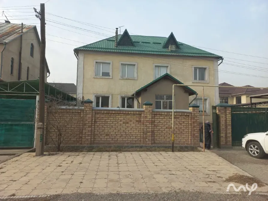 Сдаётся большой дом в районе Баха – Магистраль 420м2 Бишкек - изображение 1