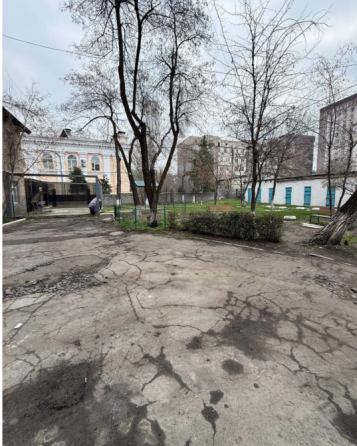 Продам 2 комнатную квартиру в районе Логвиненко/Жибе-Жолу Бишкек