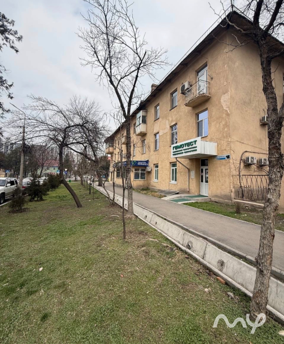 Продам 2 комнатную квартиру в районе Логвиненко/Жибе-Жолу Бишкек - изображение 1