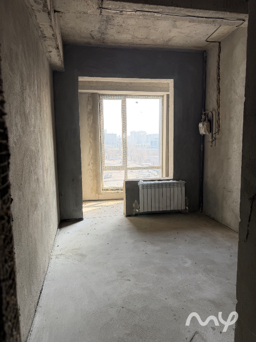 Срочно продается в районе Технопарк 1-комнатная квартира под ПСО Бишкек - изображение 2