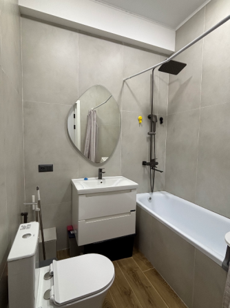 Продаю 3х ком.квартиру в жк Белгравия, ск Нурзаман Бишкек