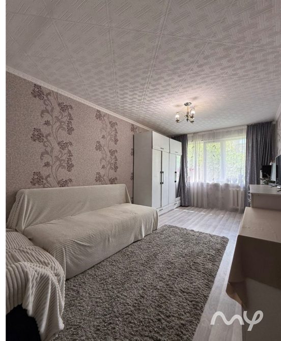 Продам 1 ком квартиру 104 серии в 10 мкр Бишкек - изображение 2