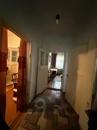 Продаю часть жилого дома - участок 4.2сотки, 14х32, угловой, Бакаева Bishkek