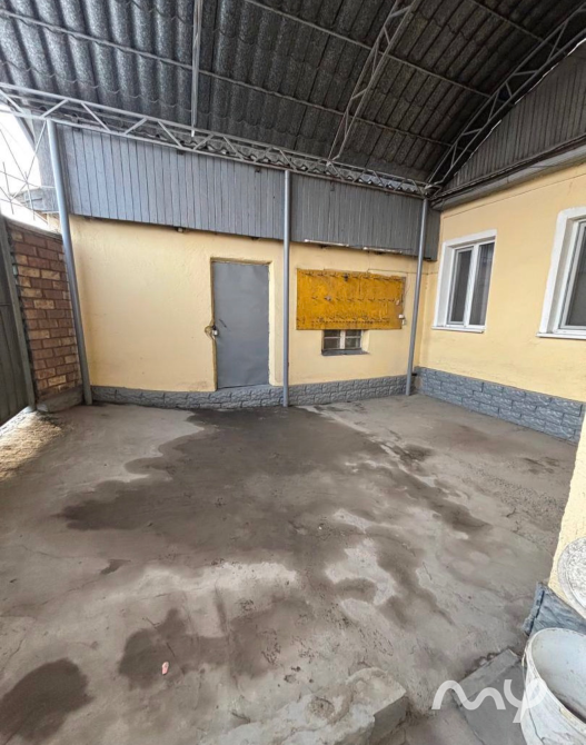 Продаётся дом в районе Кызыл-Аскер, по ул. Джамгерчинова, 1-я линия. Участок — 4 сотки Бишкек - изображение 1