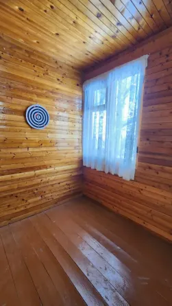 Уютный дачный домик с участком у речки!!! В районе Горной Маевки, на участке 5.8соток, Бишкек