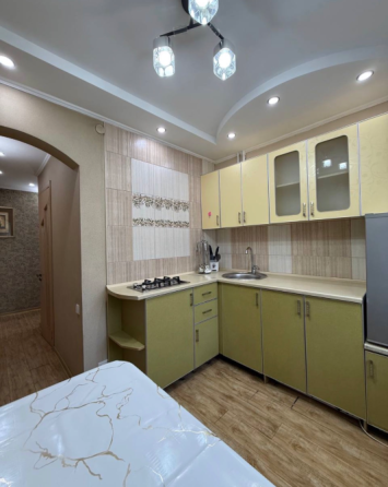 Продам 1 ком квартиру Киевская/Тоголок Молдо Бишкек