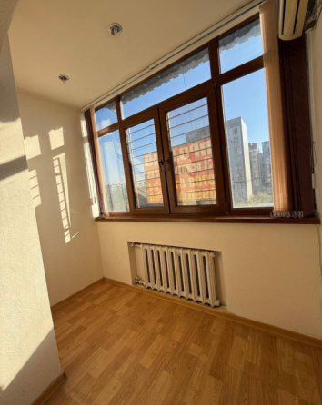 Продам 3 ком кв (2-ух уров) Советская/Токтогула Бишкек