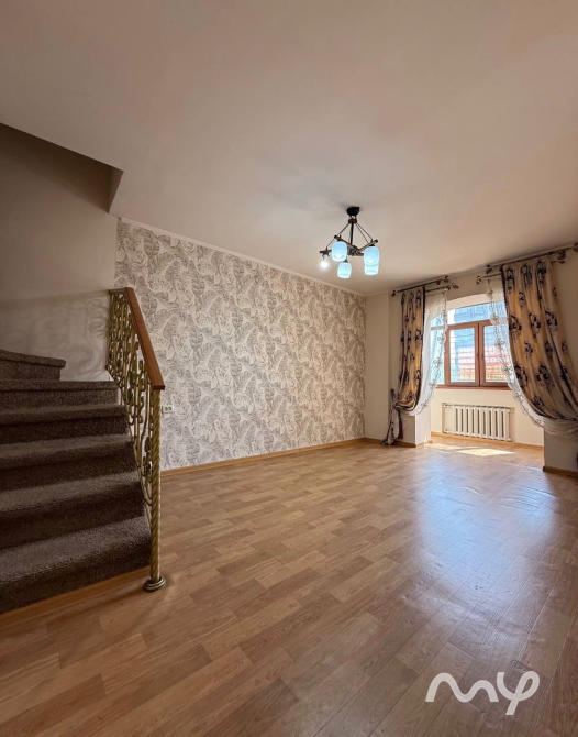 Продам 3 ком кв (2-ух уров) Советская/Токтогула Бишкек - изображение 2